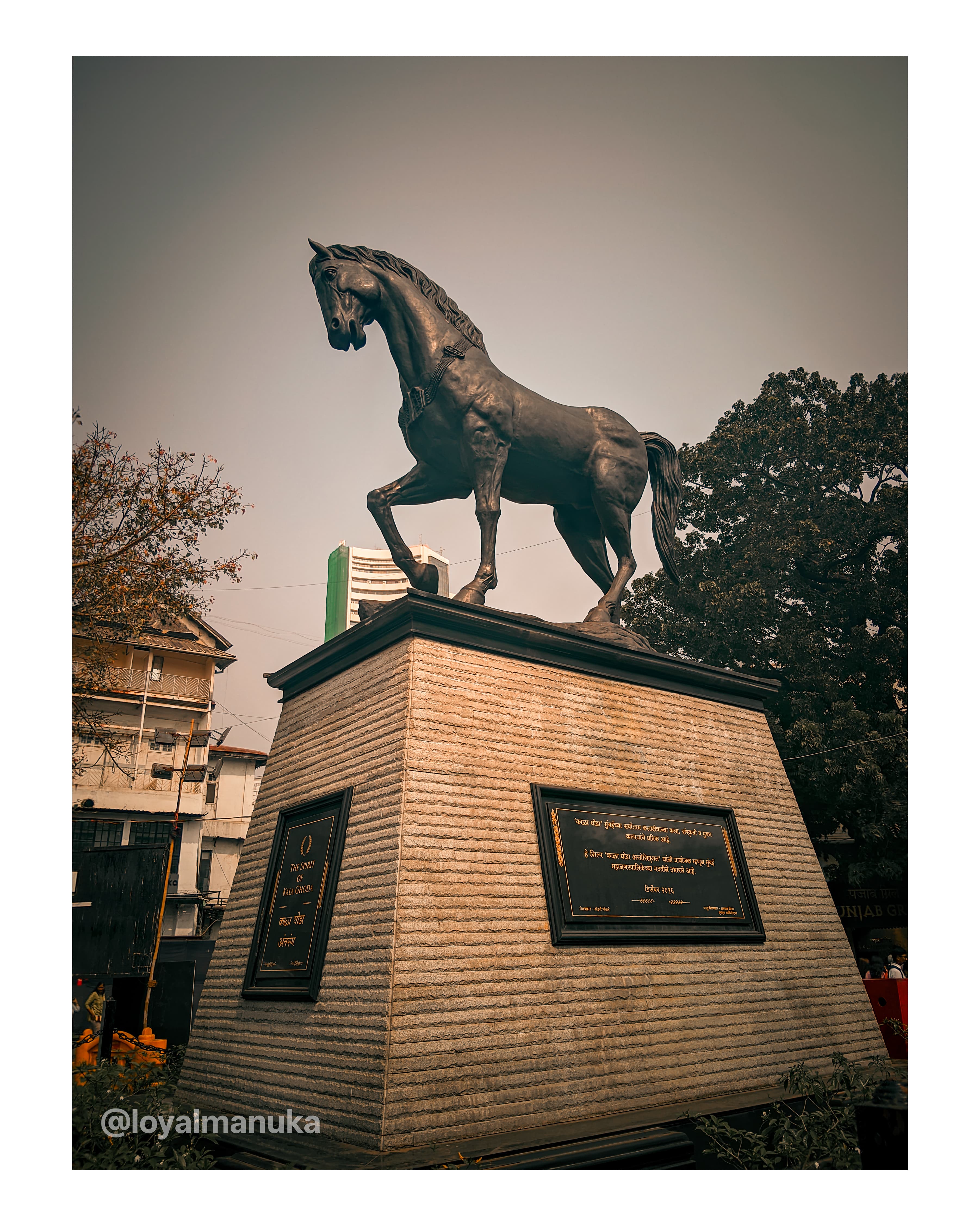 Kala Ghoda street scene